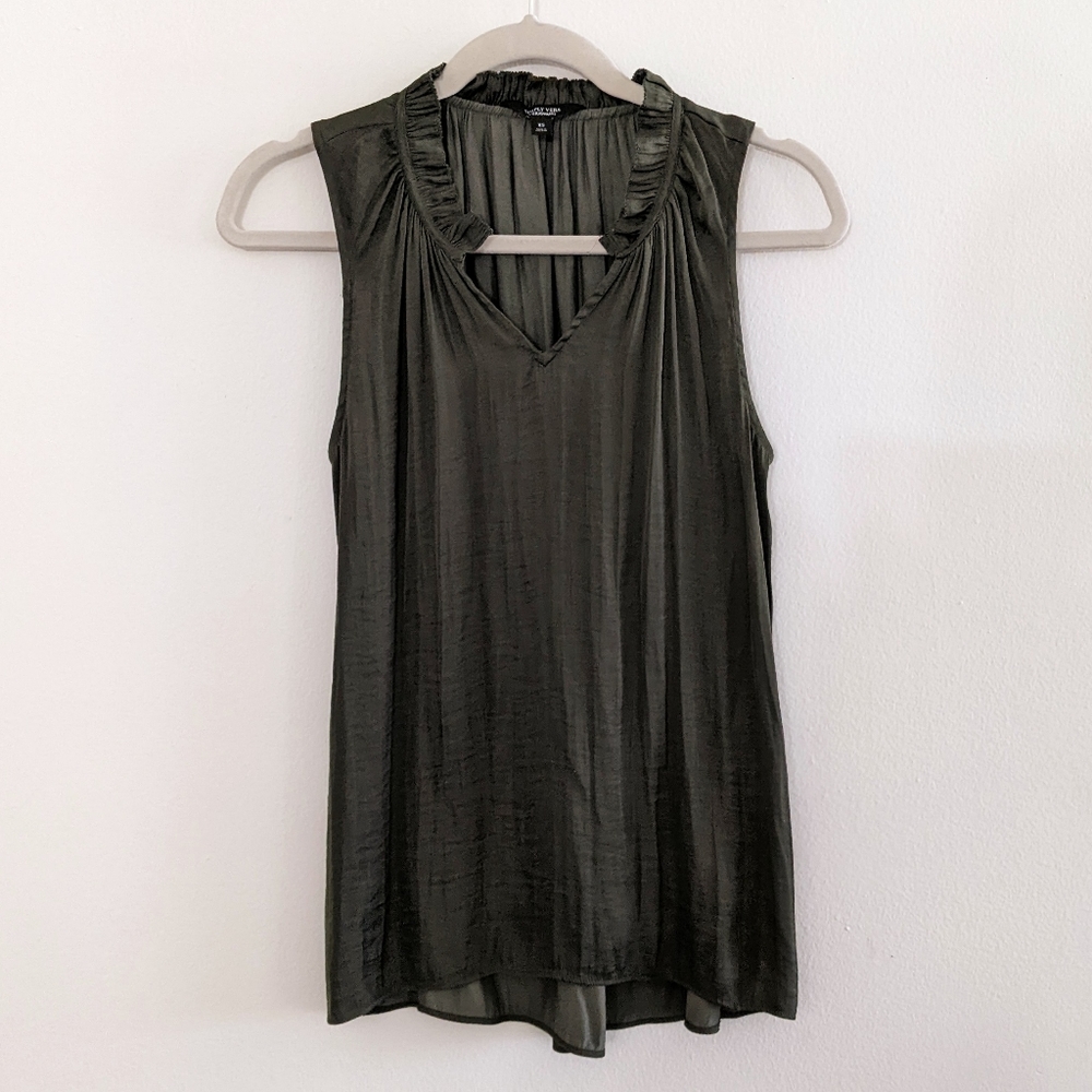 Vera Wang gathered v neck tank top shirt silk satin ruffle hunter sage green